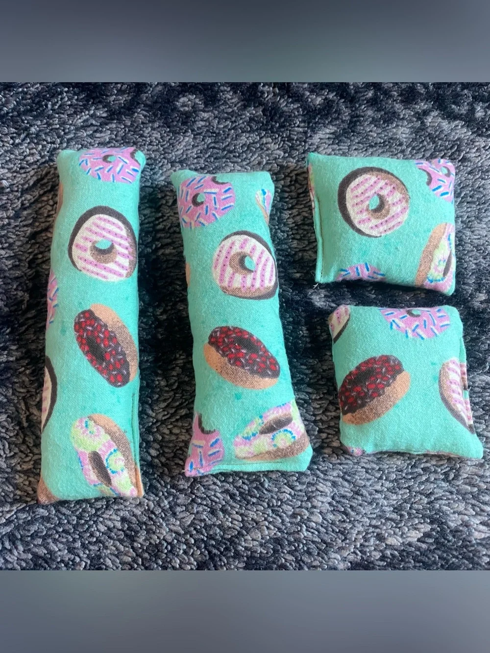 Handmade Turquoise Donut Print Catnip Kick Stick Cat Toy Set (4)
